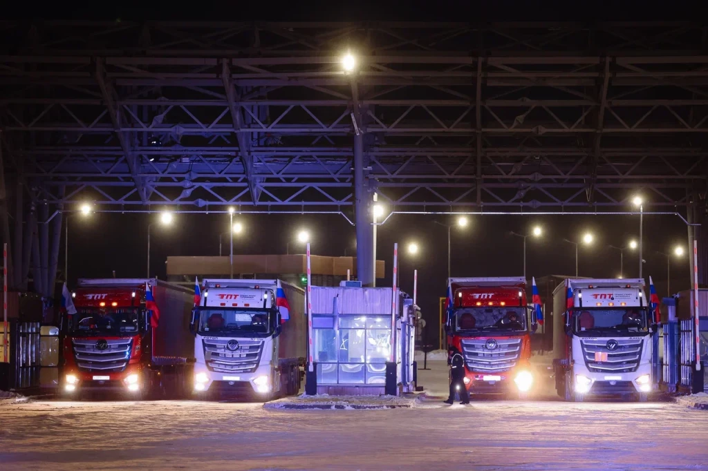 Церемония открытия новых полос на пункте пропуска «Кани-Курган»