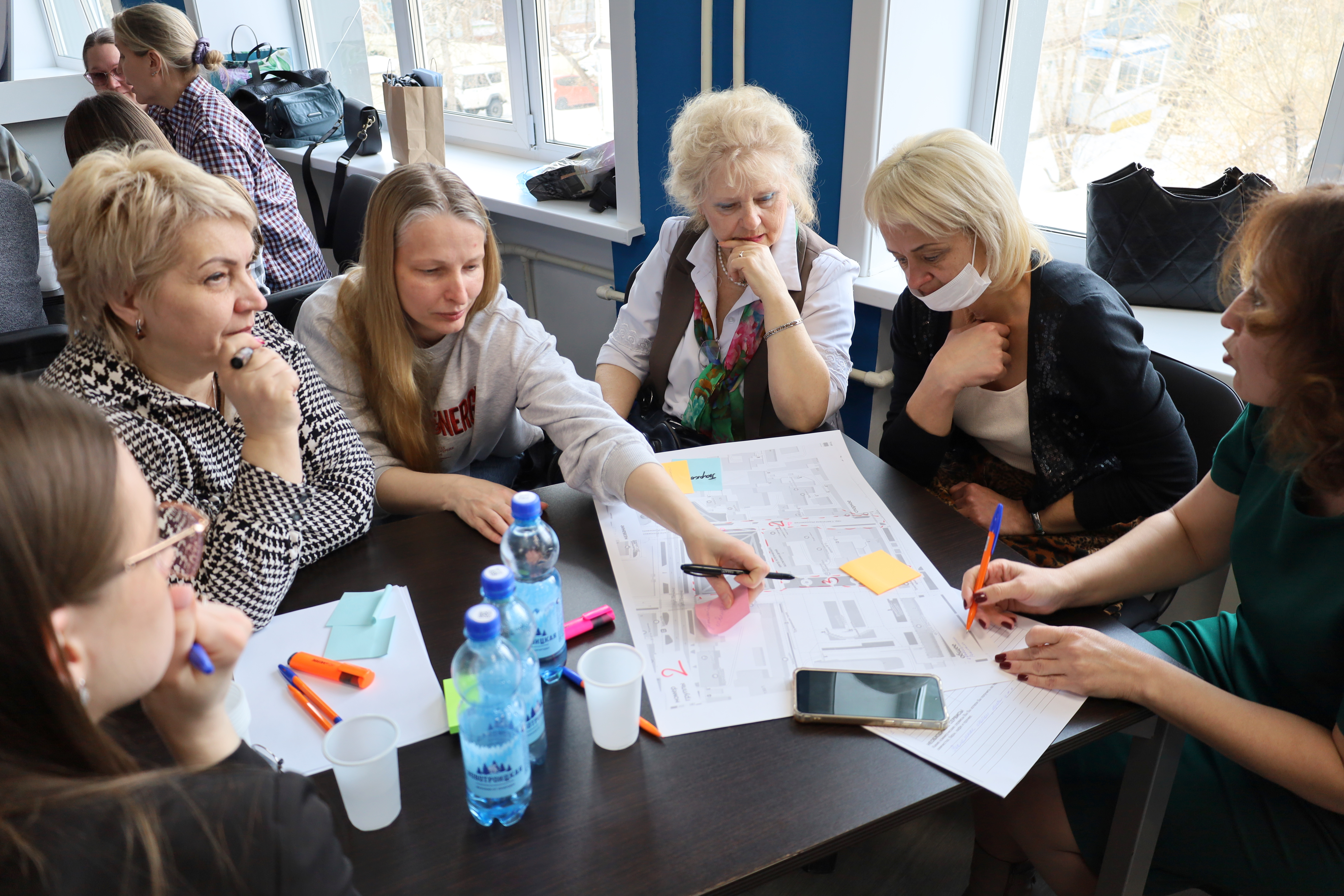 Каким благовещенцы хотят видеть сквер у Центра эстетического воспитания?